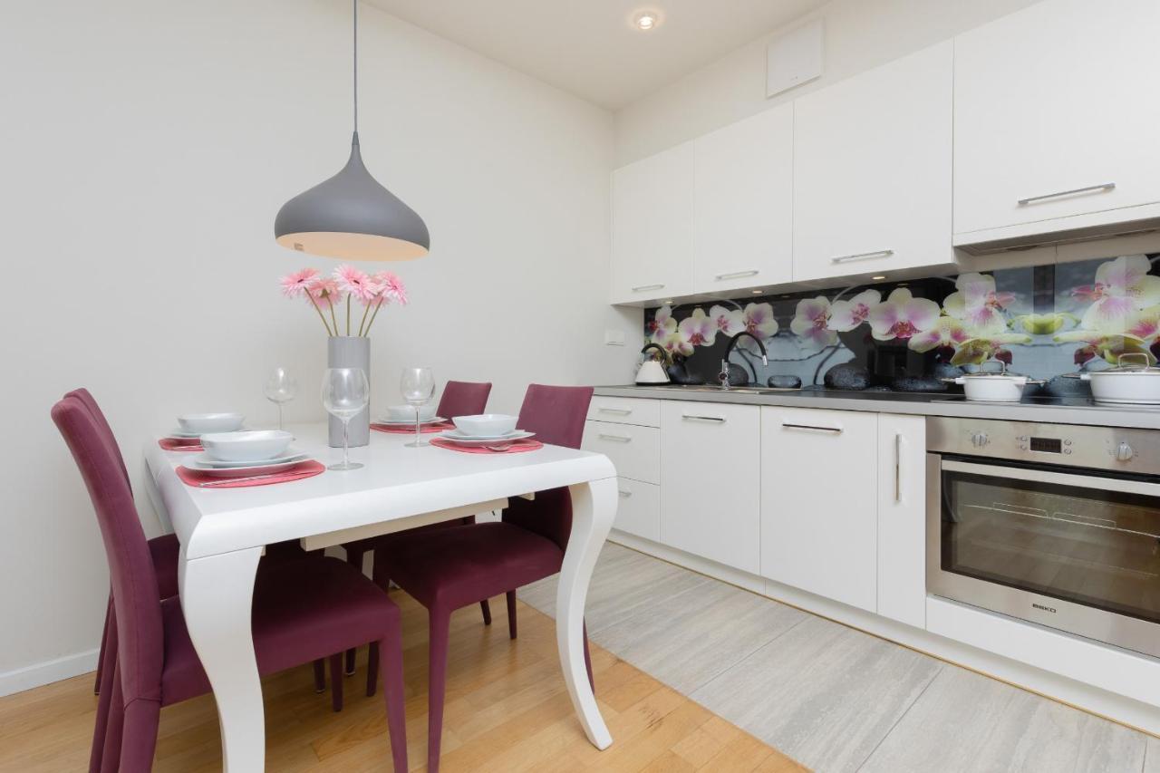 Quiet Apartment Park Edwarda Szymanskiego By Noclegi Renters Warsaw Ngoại thất bức ảnh