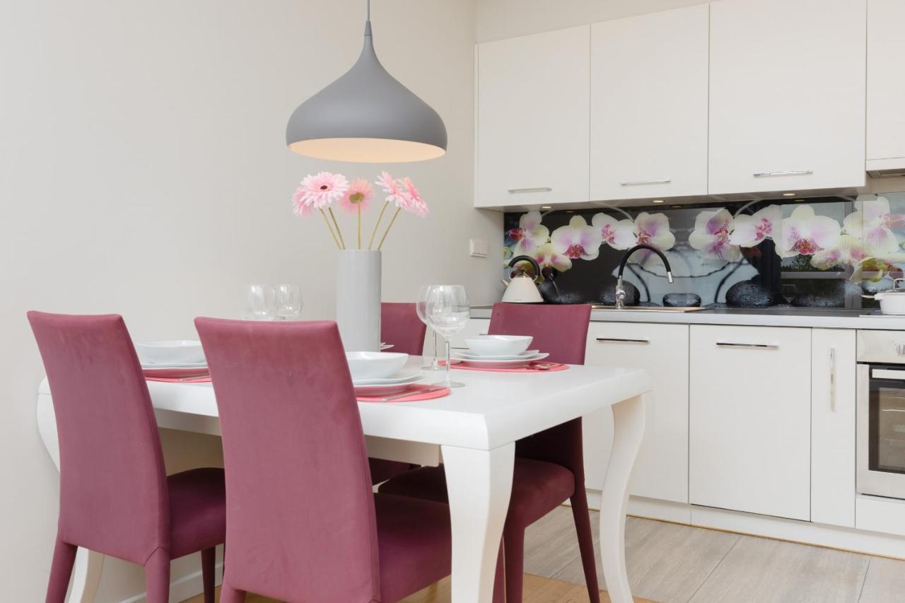 Quiet Apartment Park Edwarda Szymanskiego By Noclegi Renters Warsaw Ngoại thất bức ảnh